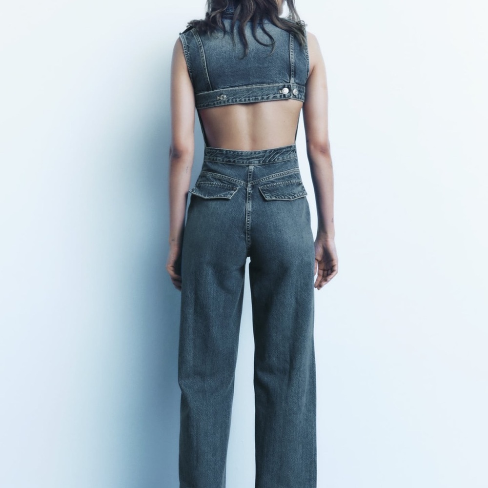 ZARA DENIM TRF JUMPSUIT CUT-OUT  BACK Size S